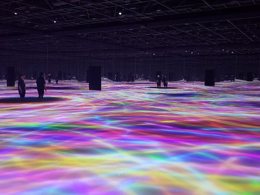 Sala de luces del museo de arte digital teamLab